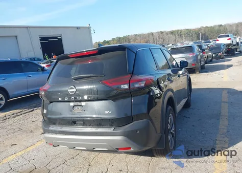 2023 Nissan Rogue Sv Fwd z USA, uszkodzony, nr VIN JN8BT3BA1PW409210